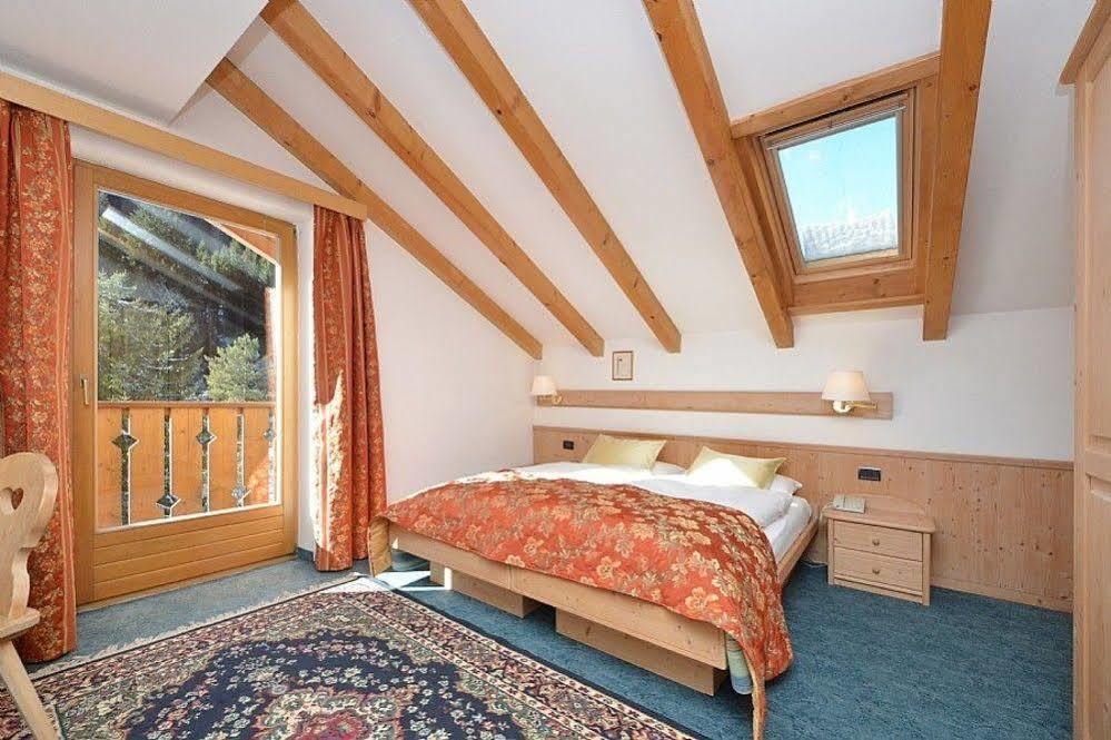 Hotel Malga Passerella Моэна Экстерьер фото